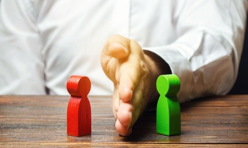 Tranh chấp chấm dứt hợp đồng lao động cần xử lý thế nào?